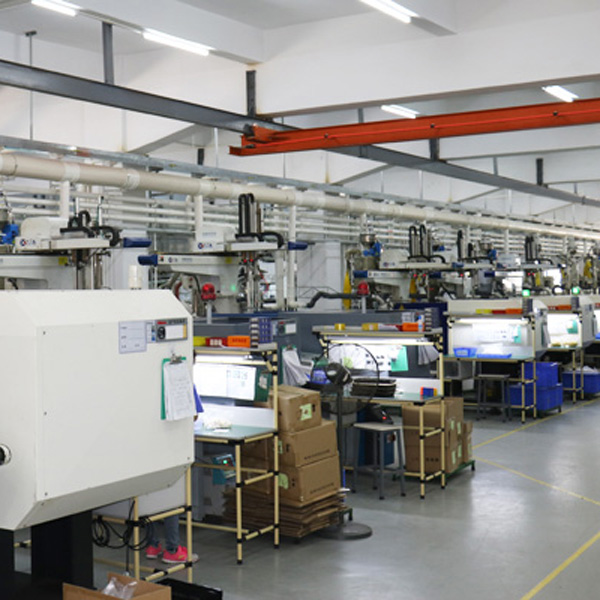 picture of molding company department